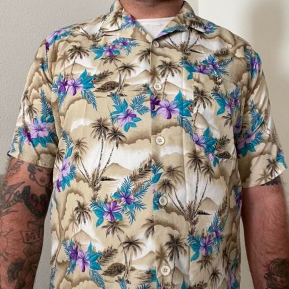 VINTAGE HAWAIIAN SHIRT - Picture 3 of 8
